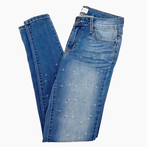 Hammer Jeans Denim - Hammer Jeans Women’s Light Wash Skinny Jeans – Subtle Distressed Pattern Size 7